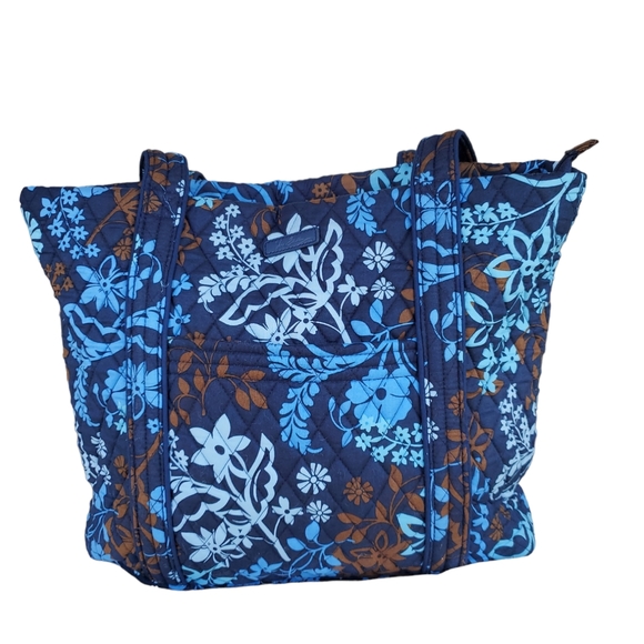 Vera Bradley Handbags - NWOT Vera Bradley Large Tote in Java Floral